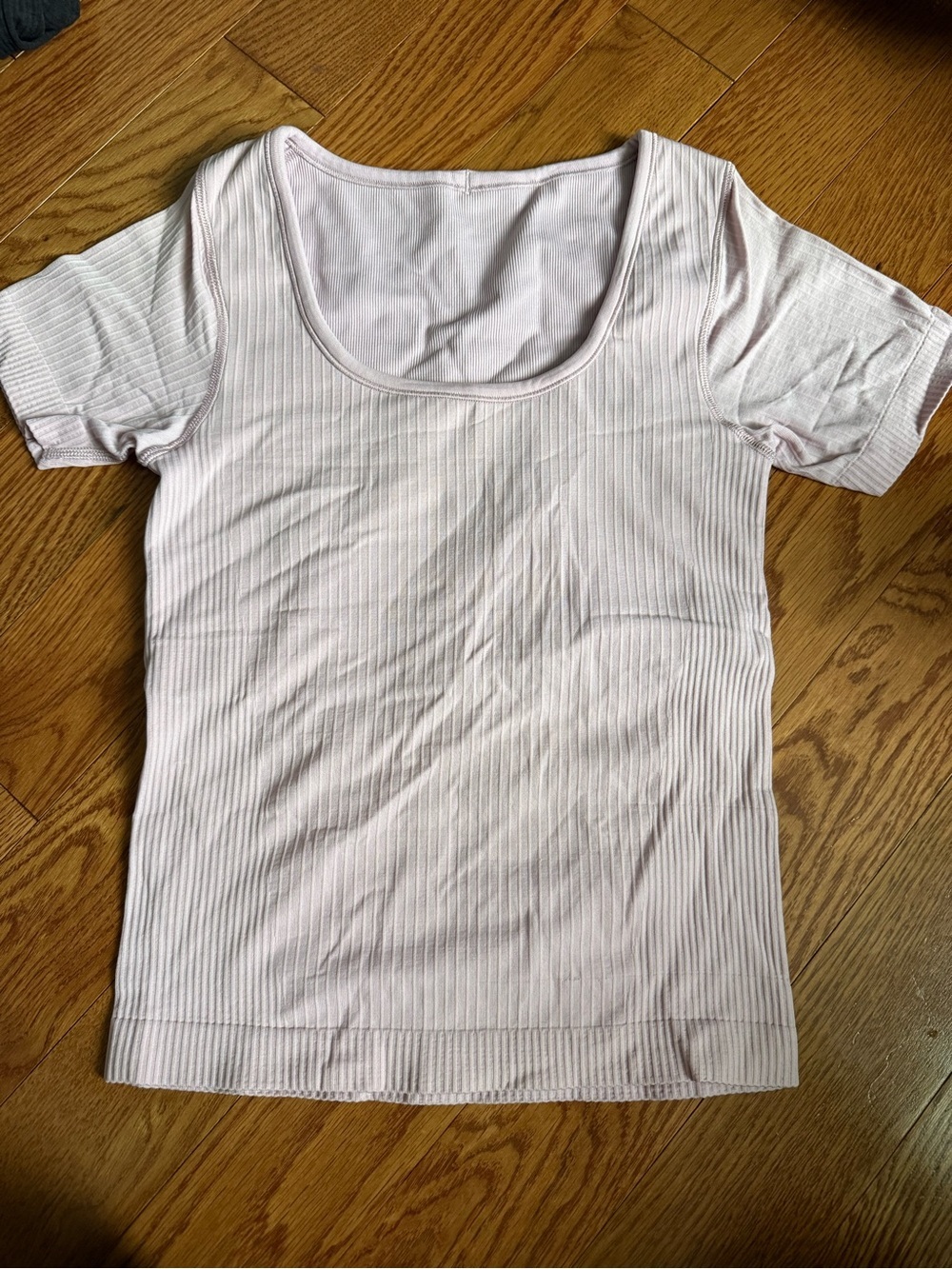 lululemon athletica Ribbed Scoop Tee - Pale Pink
